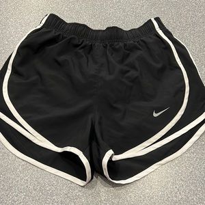 Womens XS Nike Dri-Fit running shorts black and white